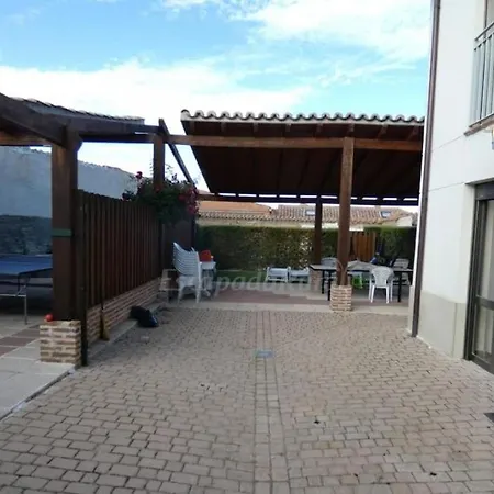 Blason Conde De Castro Holiday home *